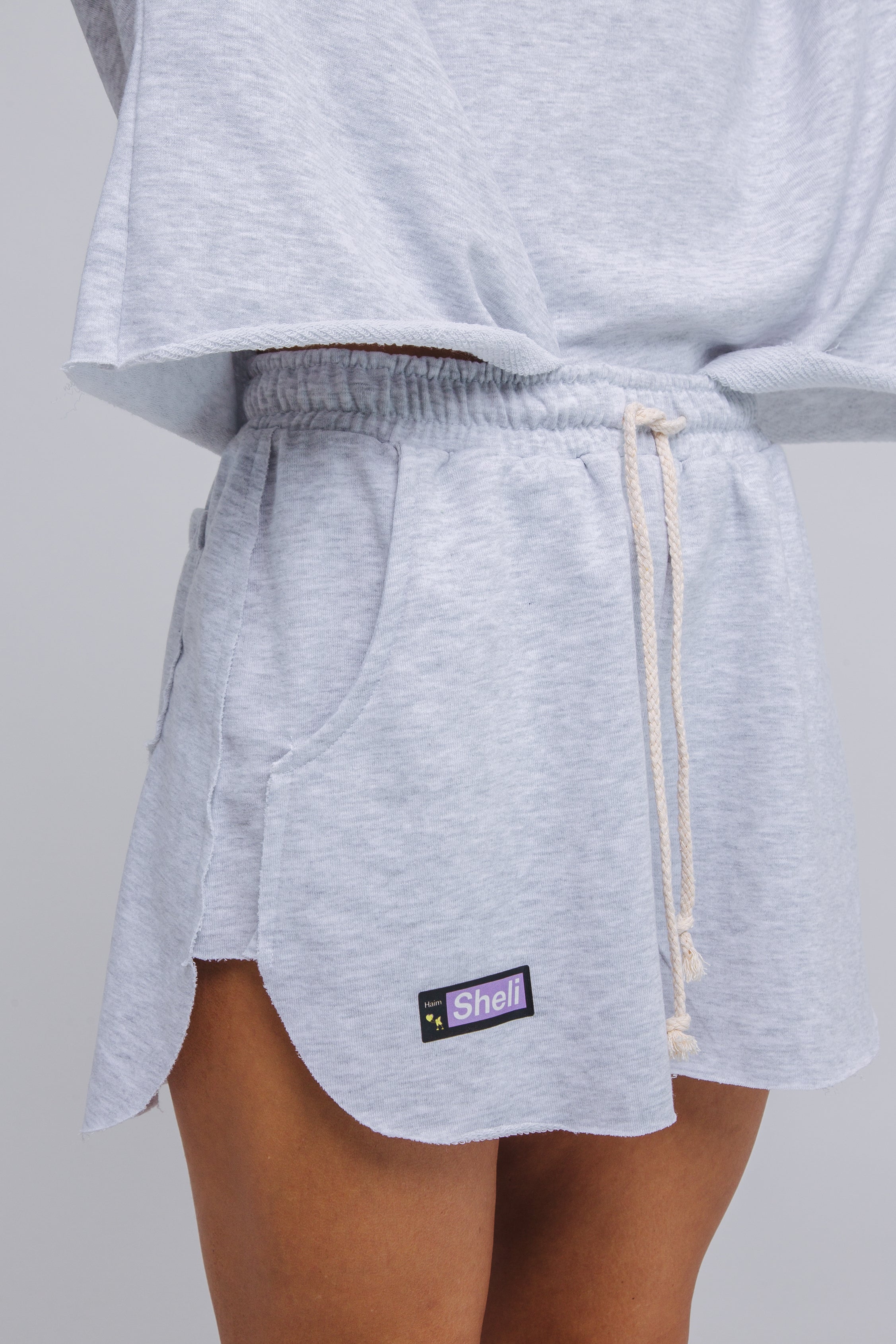 Haim Sheli Short - Grey