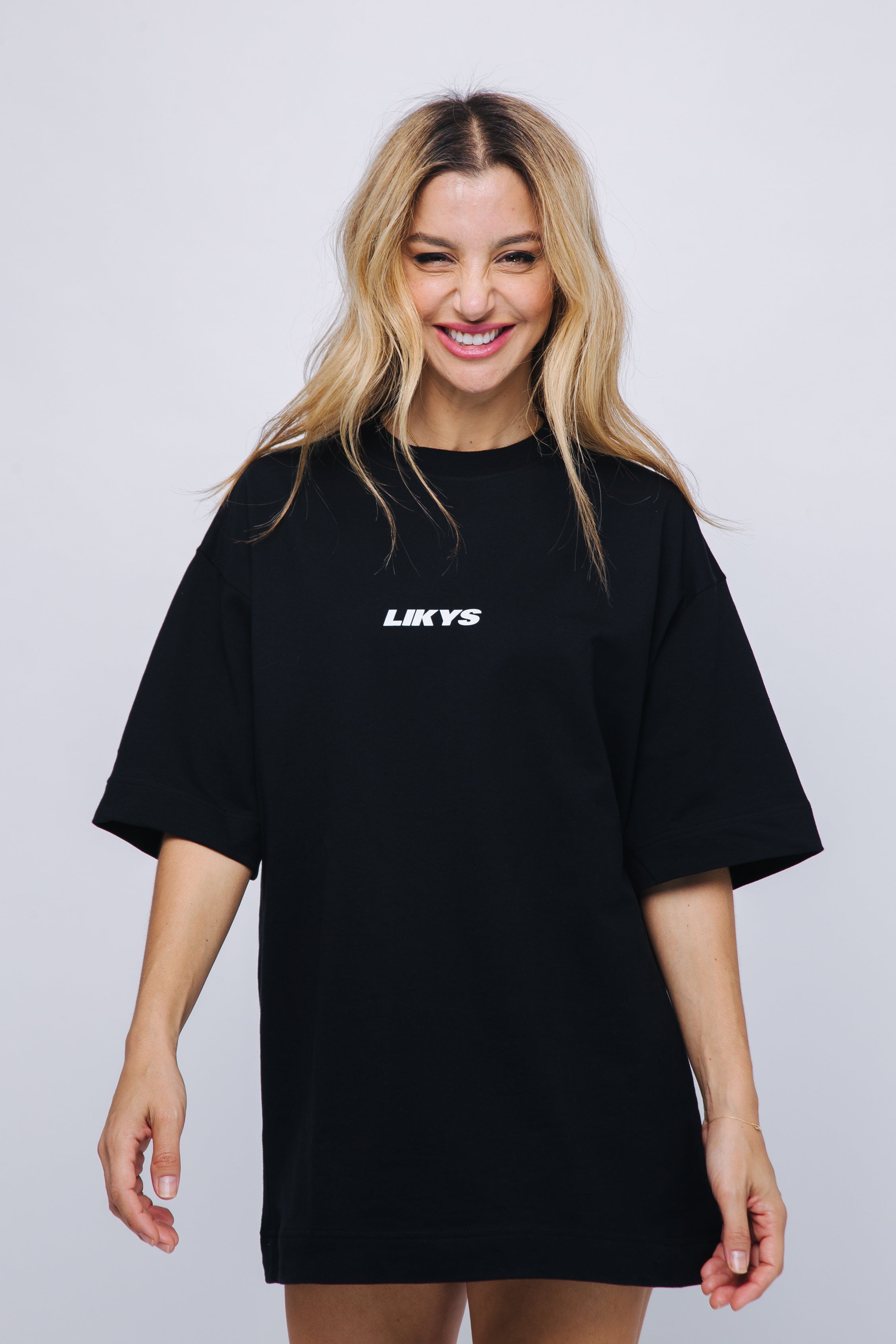 Likys Everything T-Shirt - Black